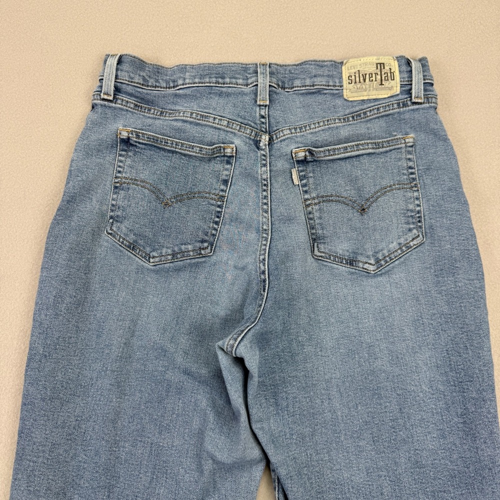 Levi's Silver Tab Mom‎ Jeans Women's Size 32x27 High-Rise Tapered Blue Denim - Picture 11 of 16